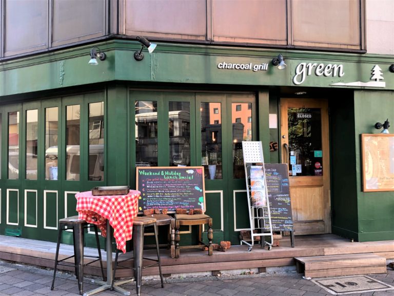 馬車道でコスパの良い炭火焼ステーキランチ