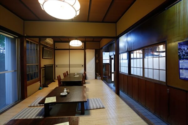 Toraya Tatami room